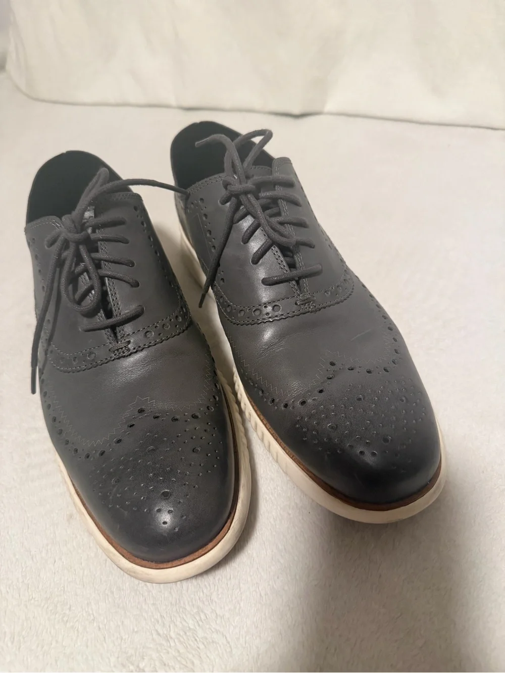 Cole Haan, Classic Men's Gray Wingtip Oxfords - Dress Casual Lace-Up